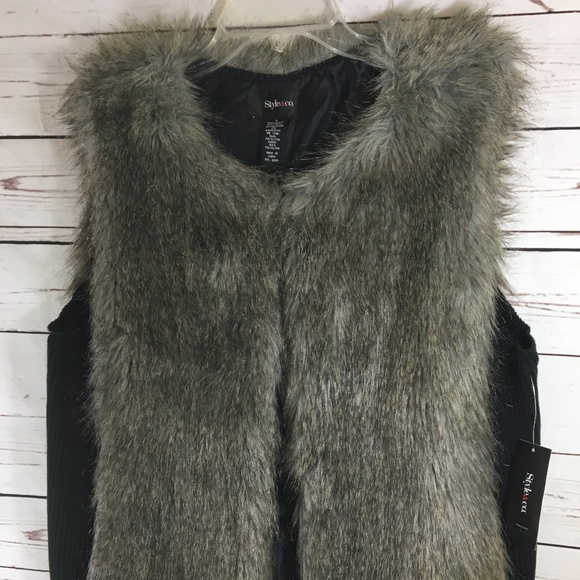 Style&co Furry Sleeveless Vest NWT - Picture 3 of 8